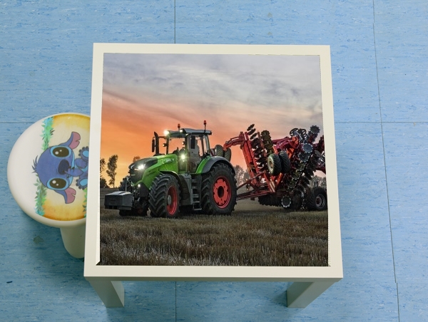  Fendt Tractor for Low table