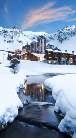 cover Llandscape and ski resort in french alpes tignes