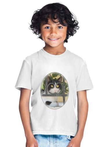  Cat with spectacles frame, she looks through a wrought iron fence for Kids T-Shirt