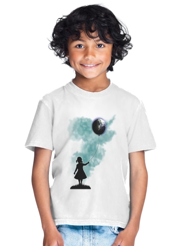  The Girl That Hold The World for Kids T-Shirt