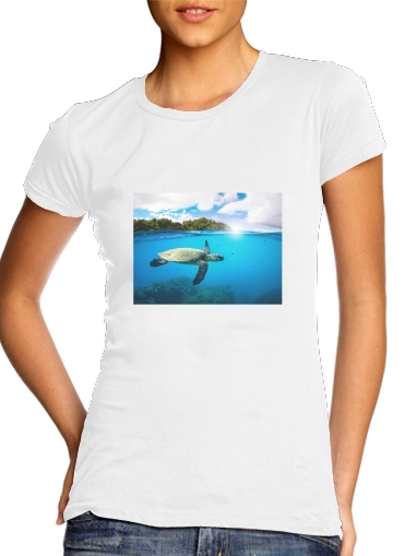  Tropical Paradise for Women's Classic T-Shirt